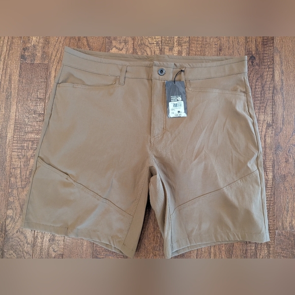 Mountain Hardwear AP Active Short Men's Size 38 New - Picture 7 of 16
